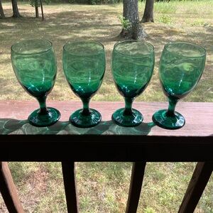 Four Piece Set Vintage Libby Forest Green Juniper Beverage Glasses